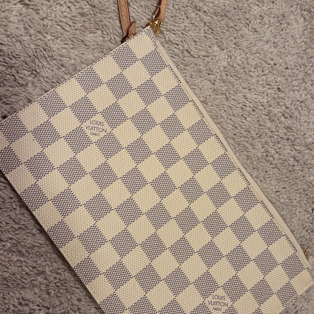 Louis Vuitton Neverfull Clutch Damier Azur - Picture 1 of 8